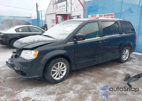 2018 Dodge Grand Caravan Sxt z USA, uszkodzony, nr VIN 2C4RDGCGXJR283124